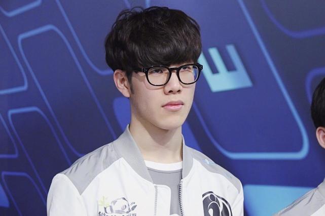 列令人瞩目 列令人瞩目